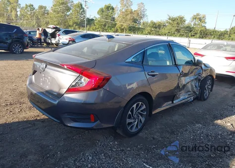 2018 Honda Civic Ex z USA, uszkodzony, nr VIN 19XFC2F83JE026269